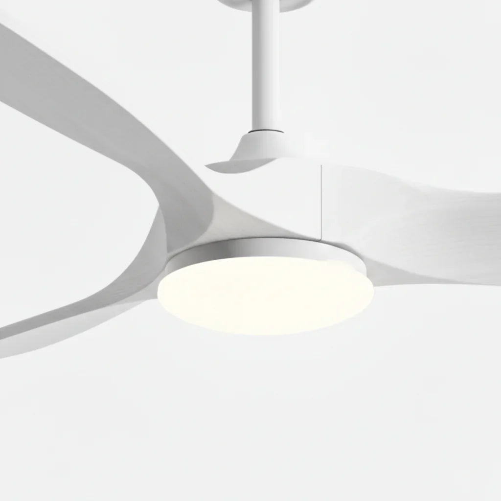Nube | Ventilateur de plafond vintage blanc et bois blanc, LED intégrée